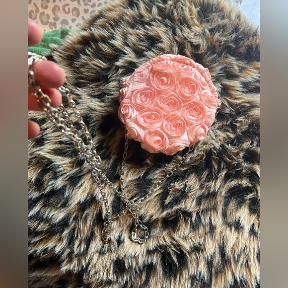 Rose Coin Purse - Picture 4 of 5